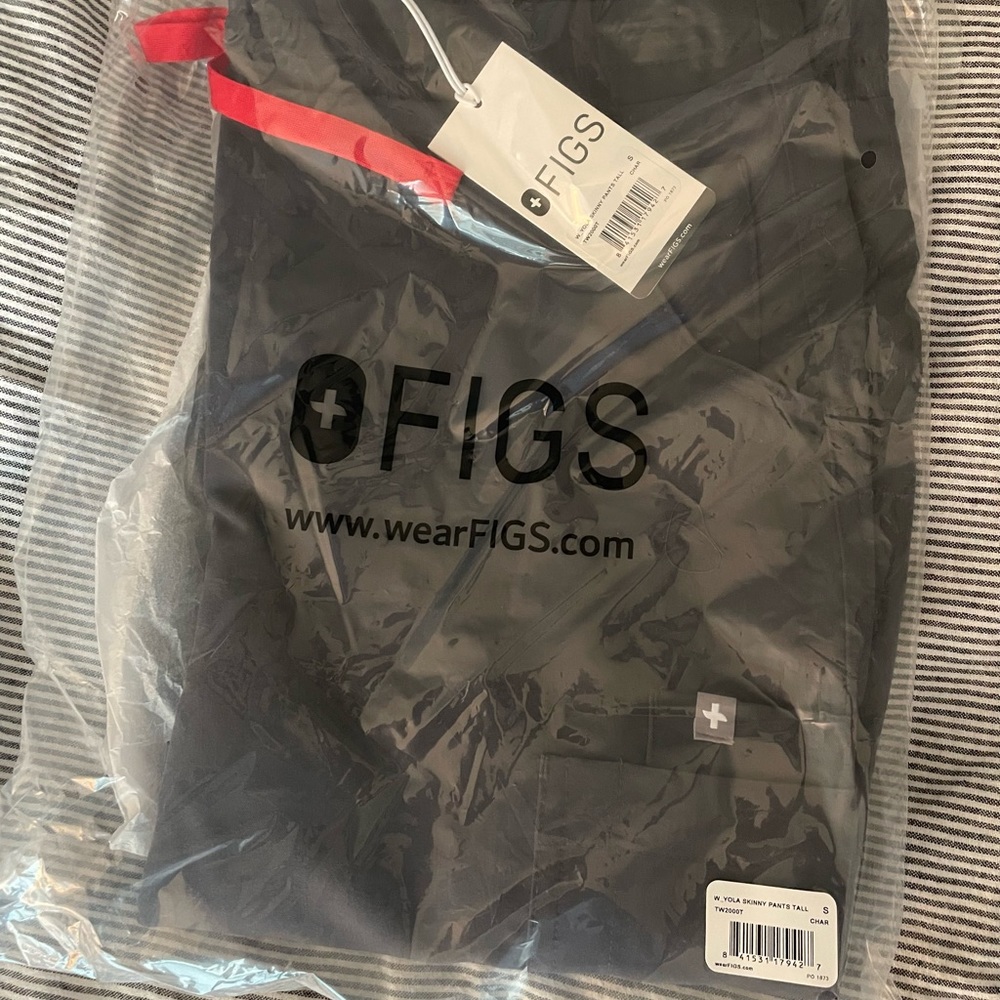 FIGS Charcoal Yola Skinny Scrub Pant - S/T